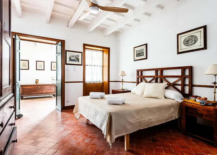 Biniparrell Vell By Escape *