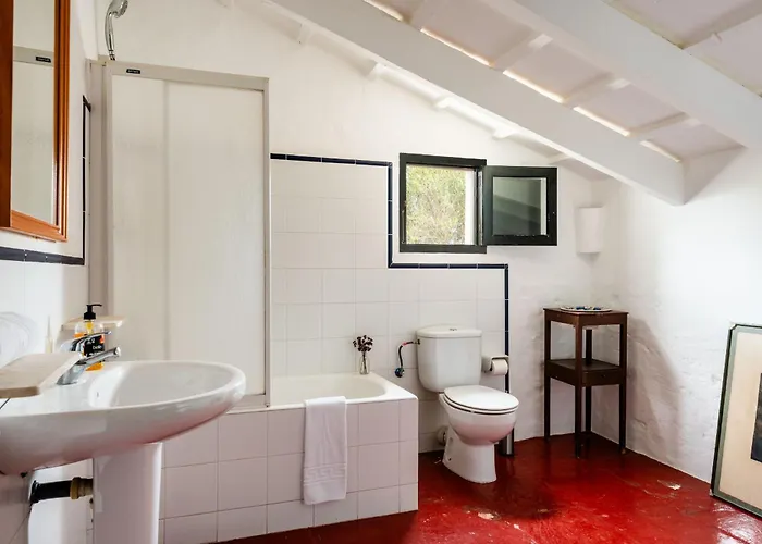 Biniparrell Vell By Escape