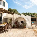 Biniparrell Vell By Escape *