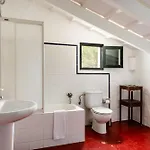 Biniparrell Vell By Escape